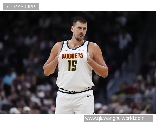 约基奇半场表现低迷仅得10分三分球6投全失状态堪忧